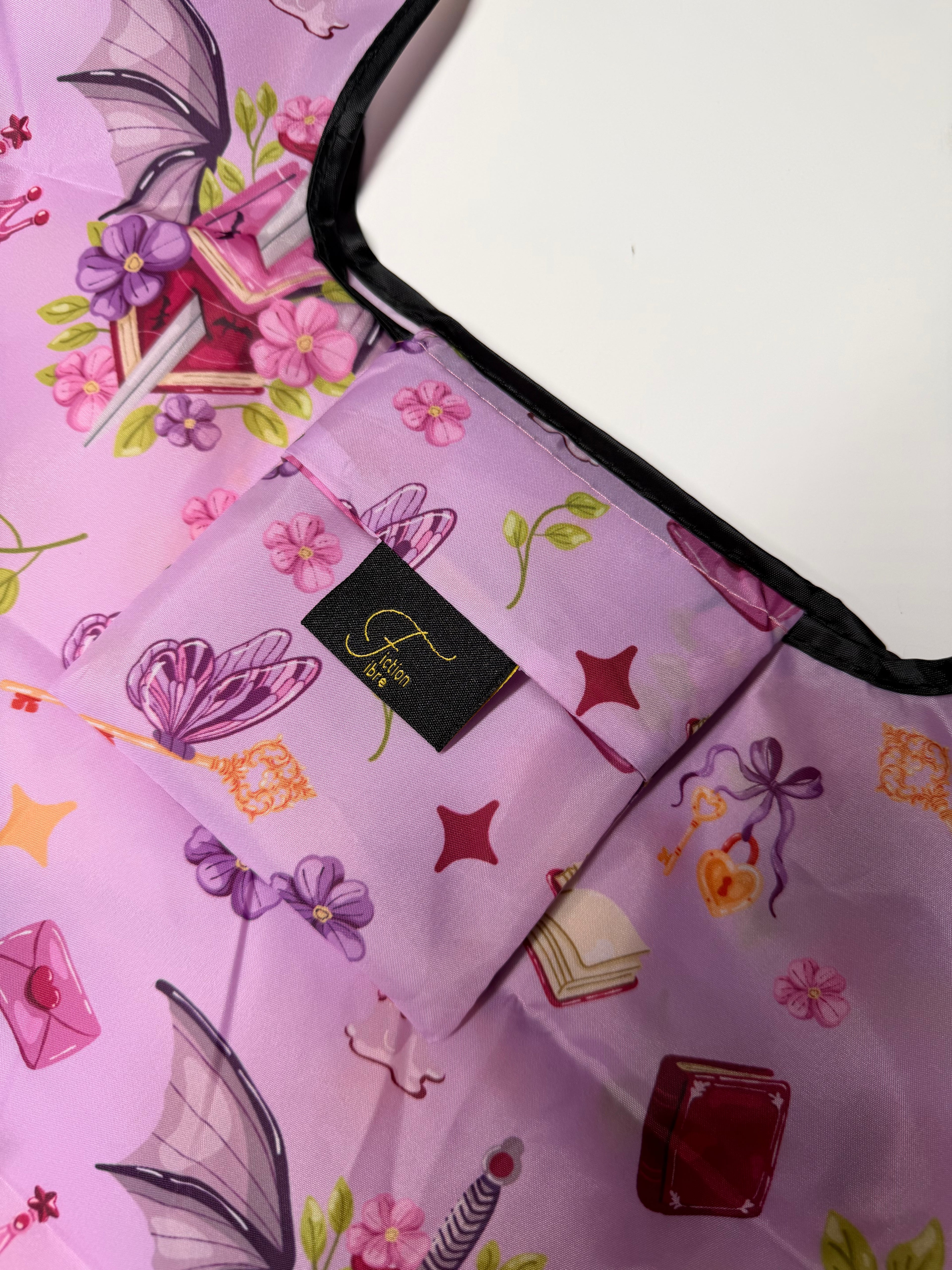 Romantasy reusable bag